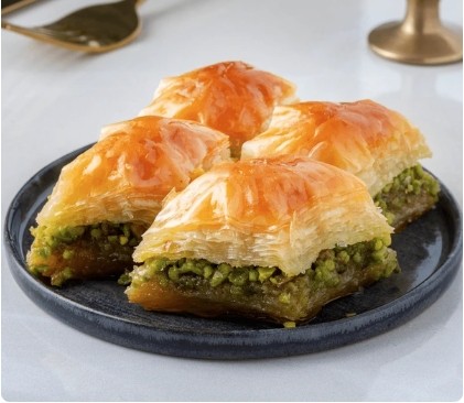 Taze 500 Gr Fıstıklı Şerbetli Baklava Şanlıurfa pasta